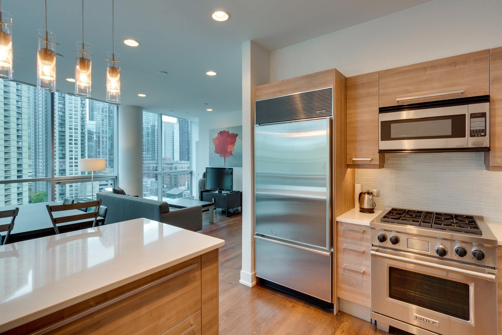 110 W Superior Street Unit: 1004