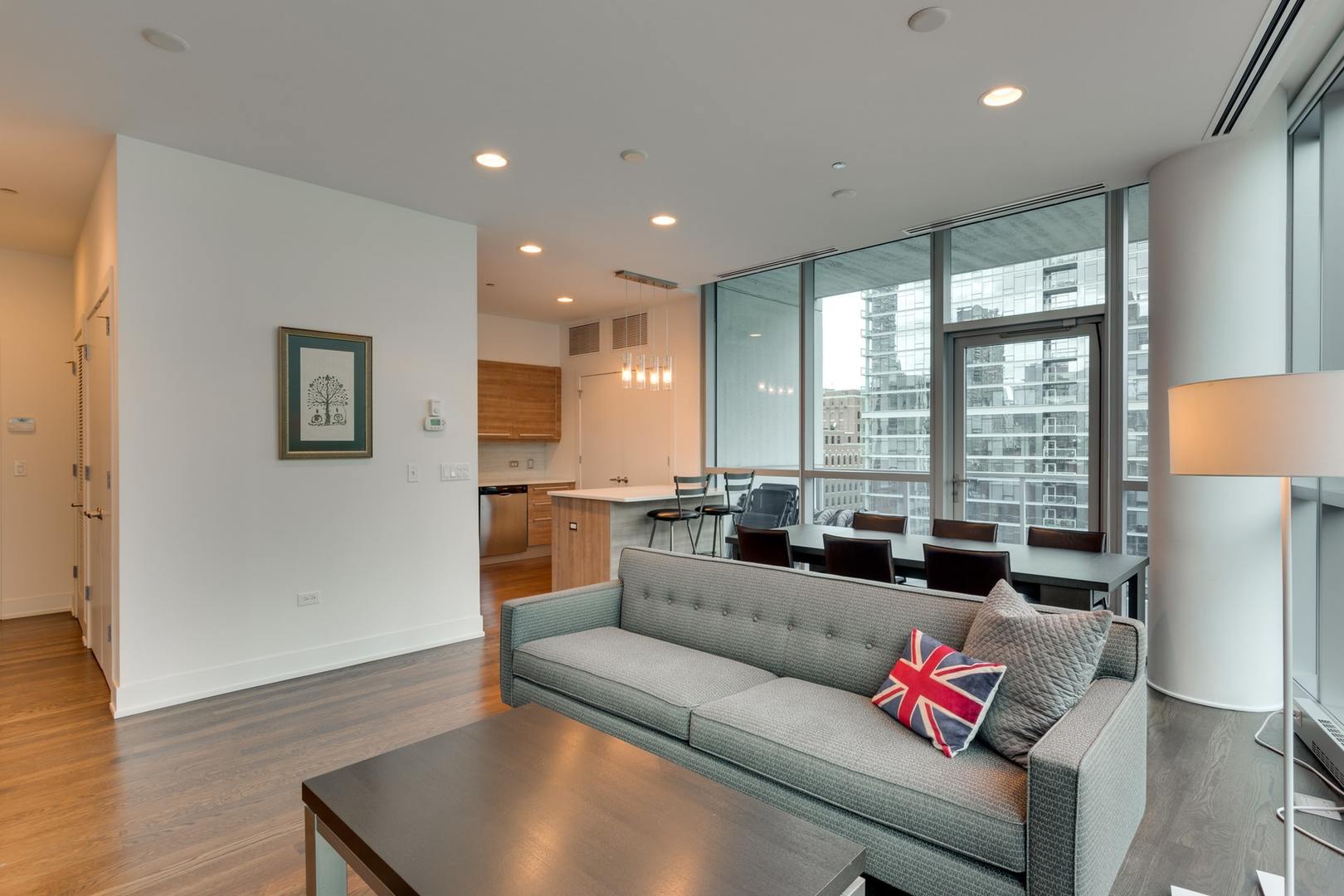 110 W Superior Street Unit: 1004
