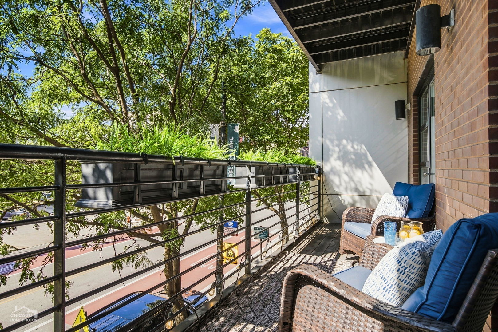 808 N Greenview Avenue Unit: 2B