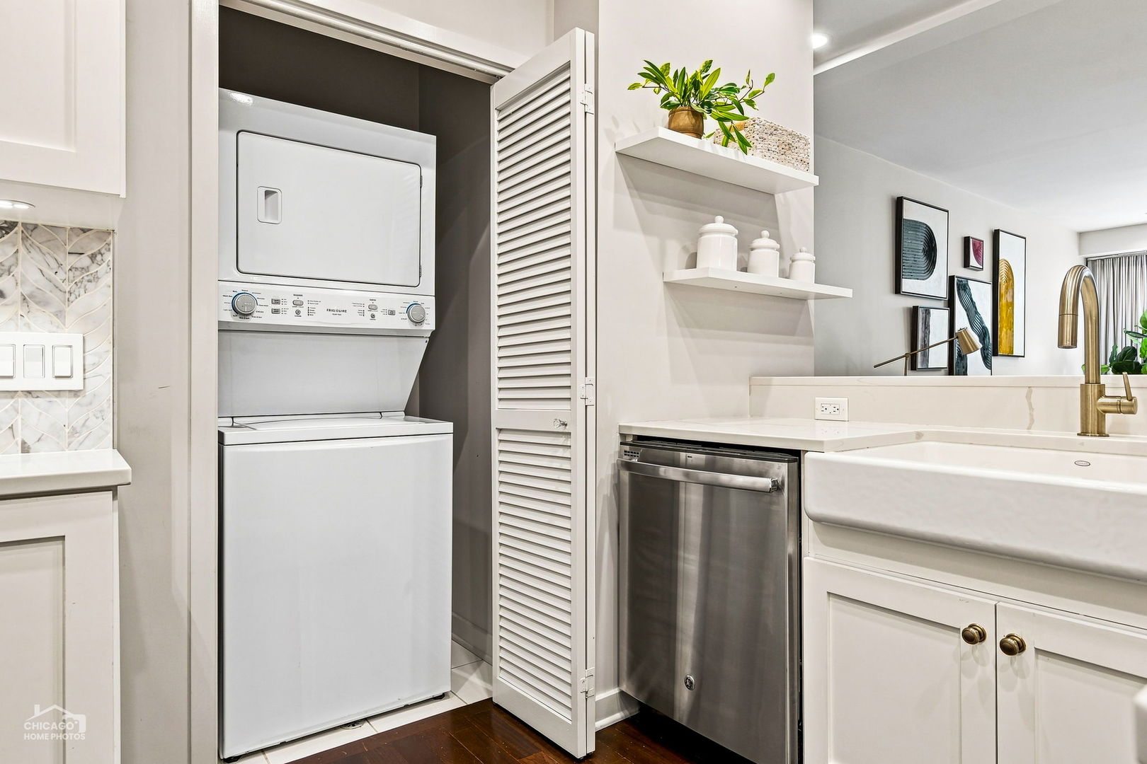 808 N Greenview Avenue Unit: 2B