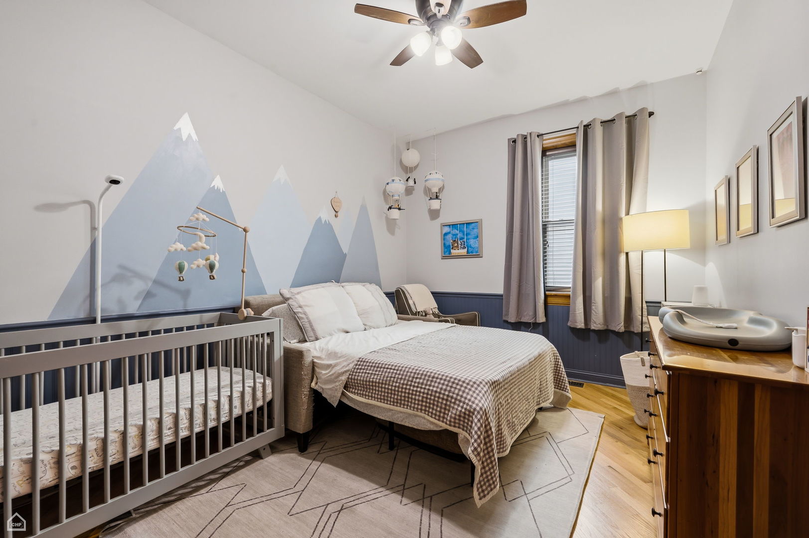 832 N Paulina Street Unit: 1