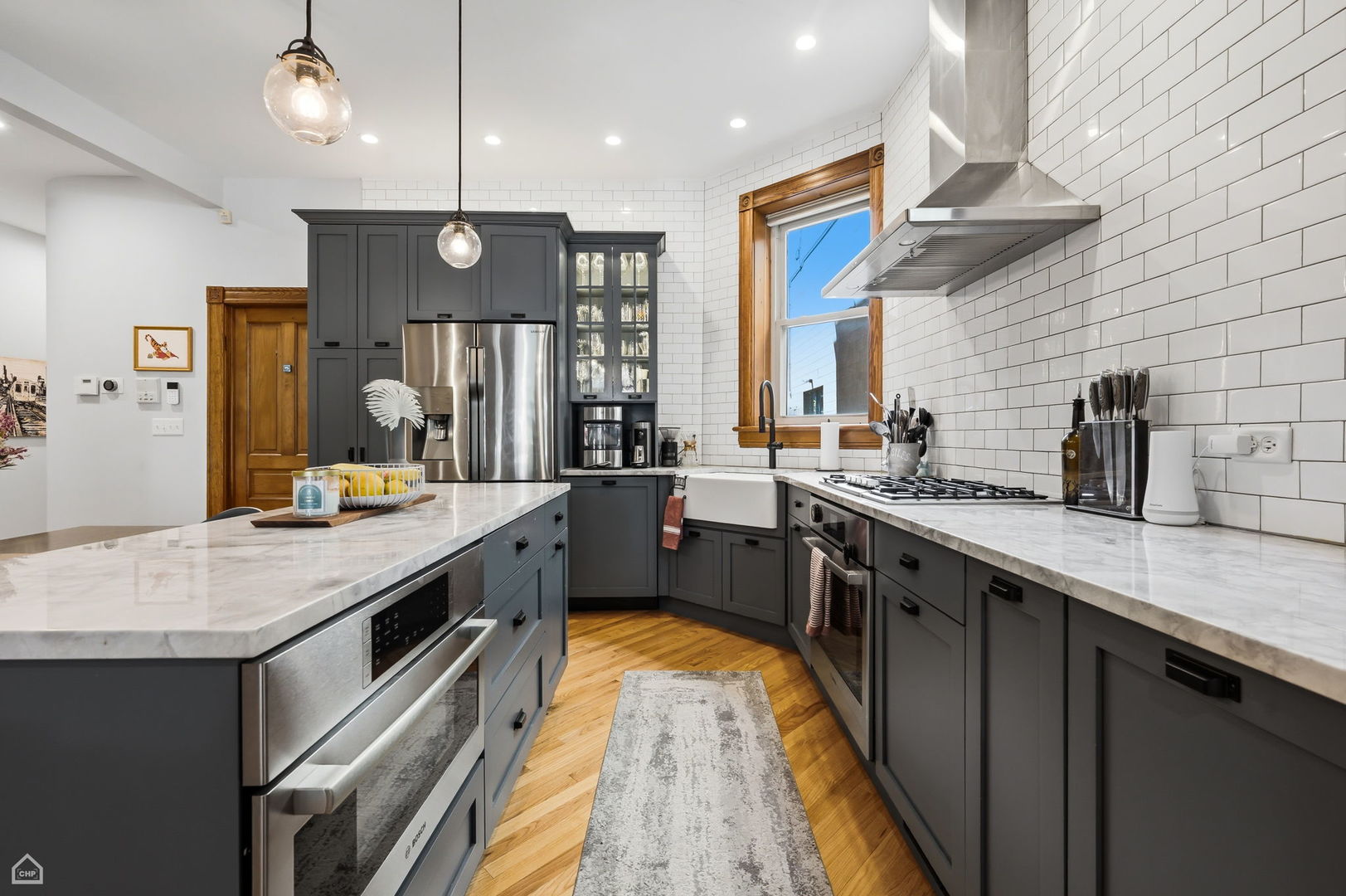832 N Paulina Street Unit: 1