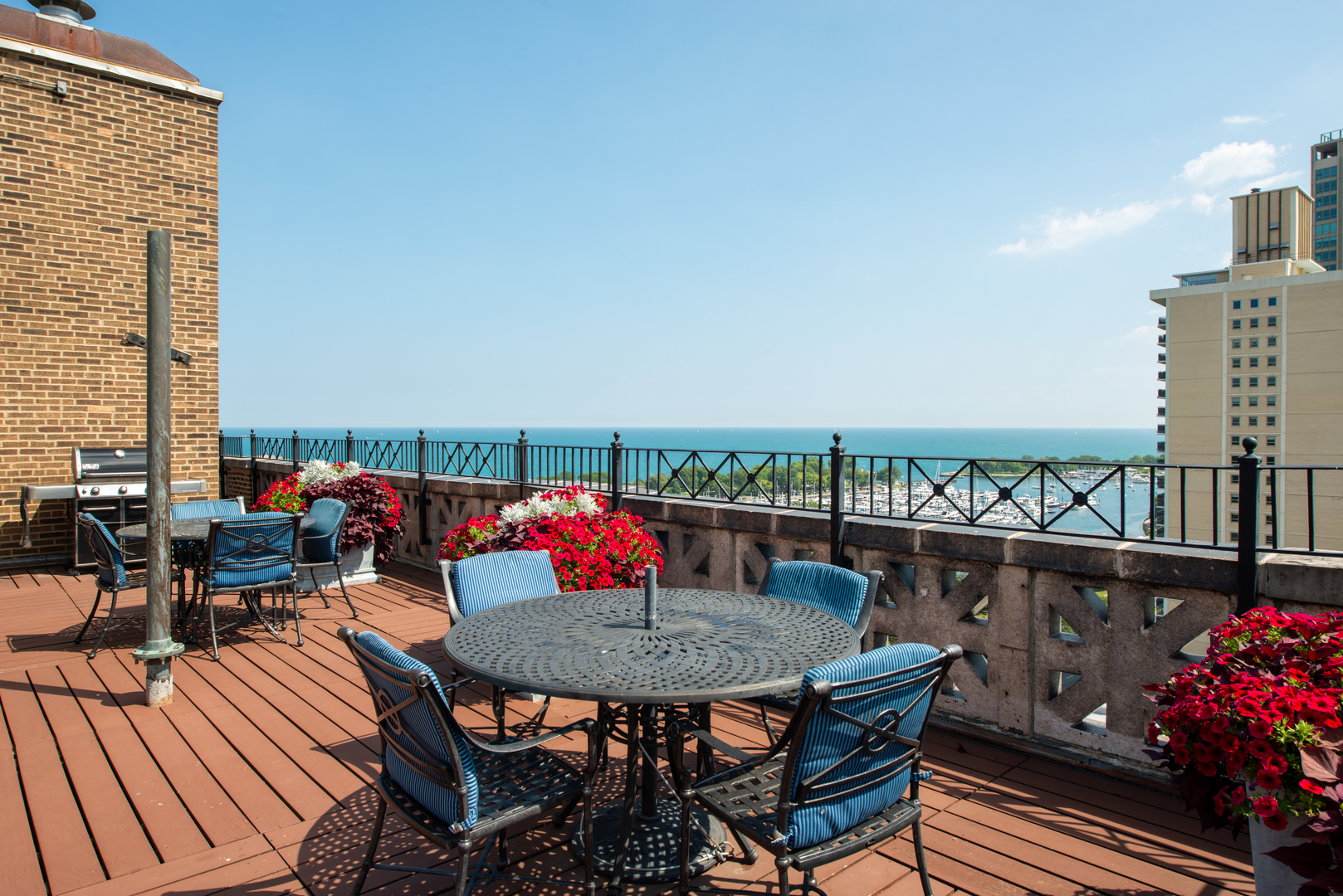 3500 N LAKE SHORE Drive Unit: 6D
