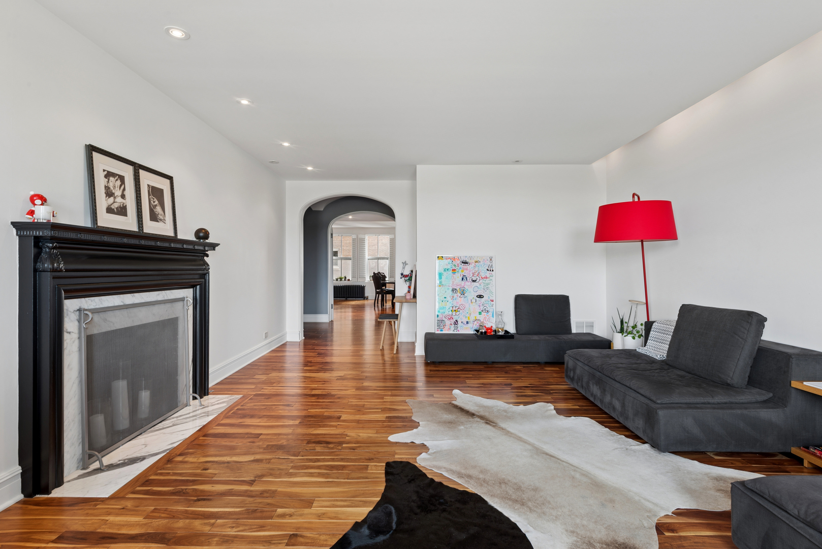 3500 N LAKE SHORE Drive Unit: 6D