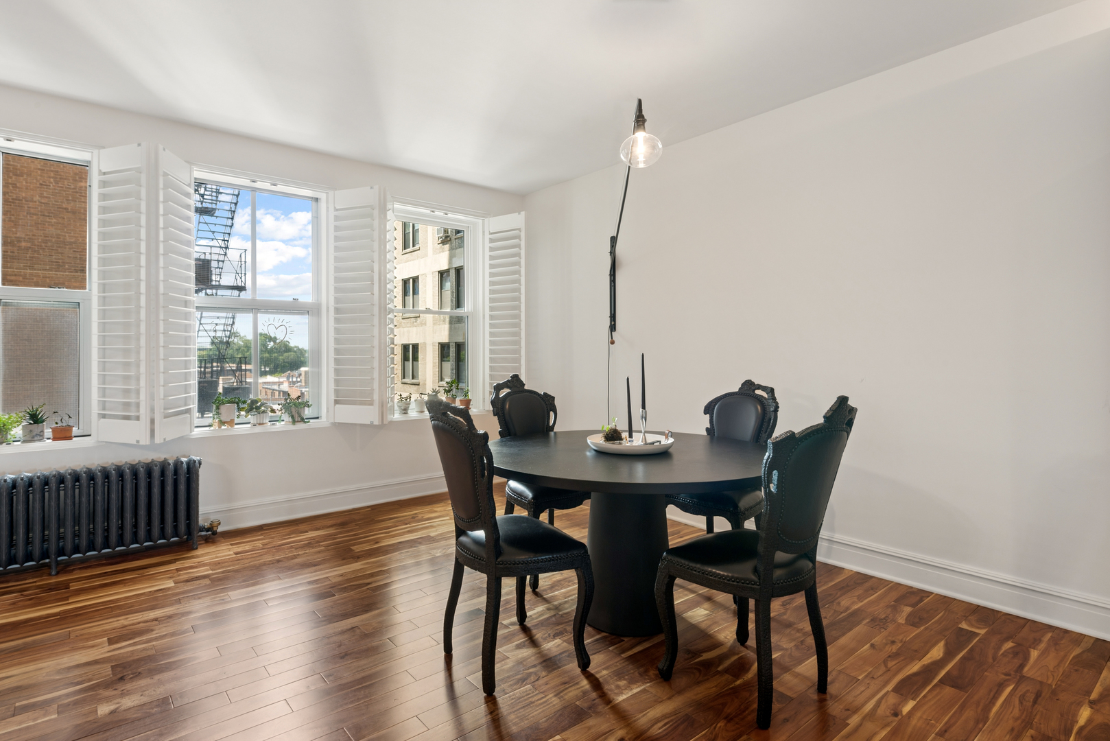 3500 N LAKE SHORE Drive Unit: 6D
