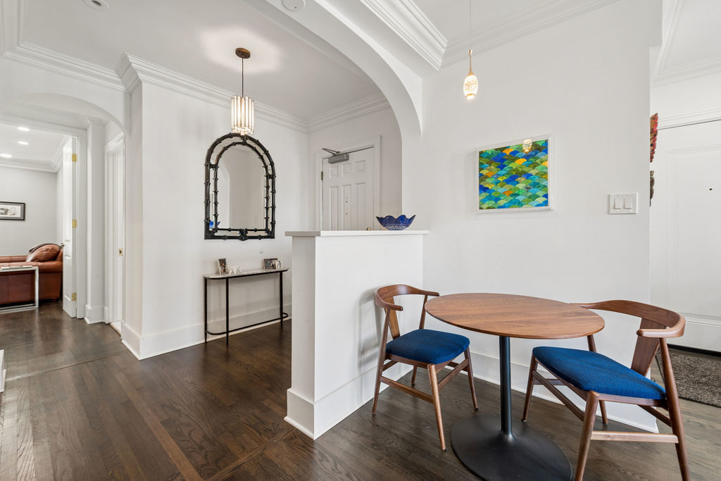 20 E Cedar Street Unit: 17C