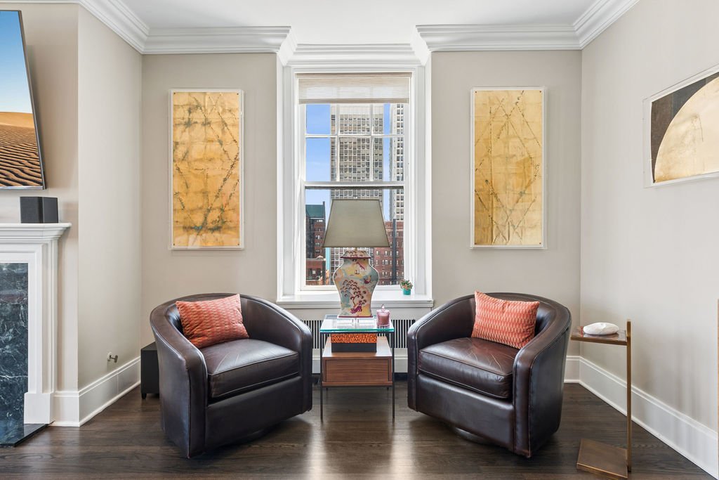 20 E Cedar Street Unit: 17C