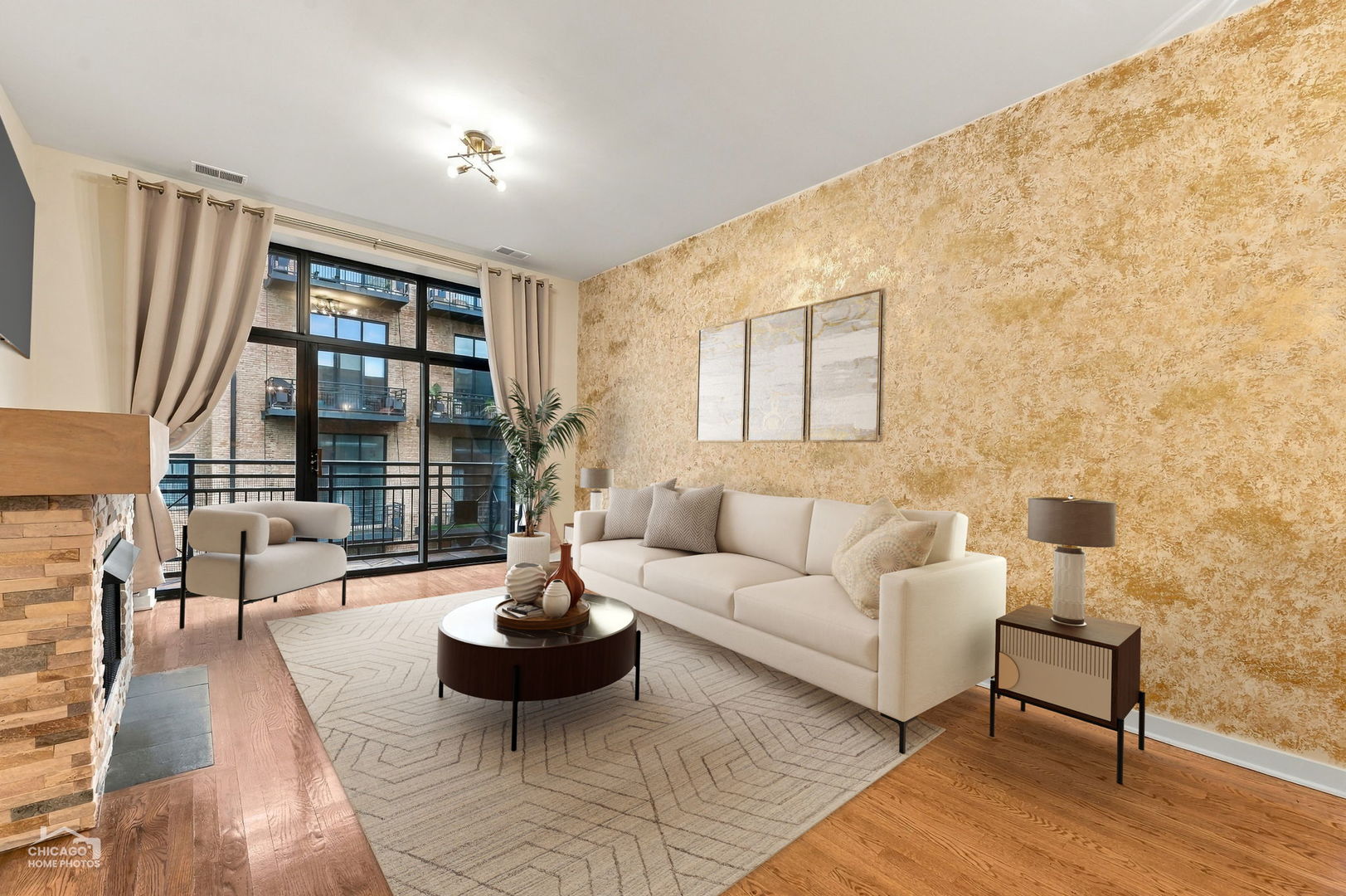 1910 S Michigan Avenue Unit: 303