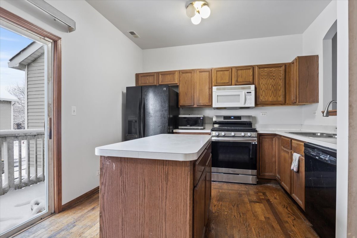 3549 Woodside Court Unit: 3549