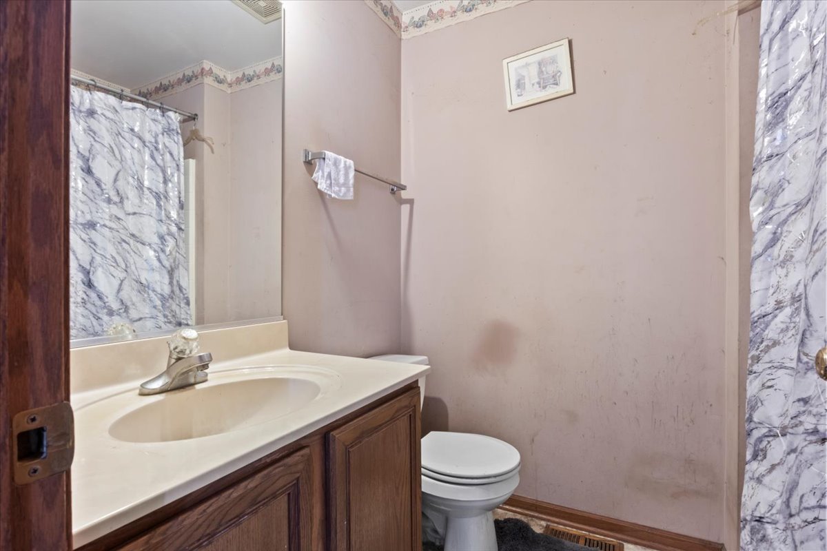 3549 Woodside Court Unit: 3549