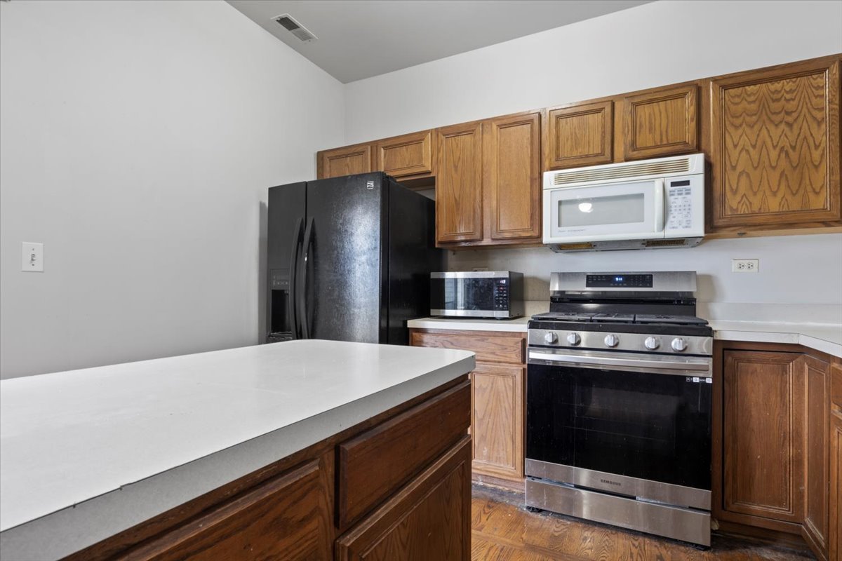 3549 Woodside Court Unit: 3549