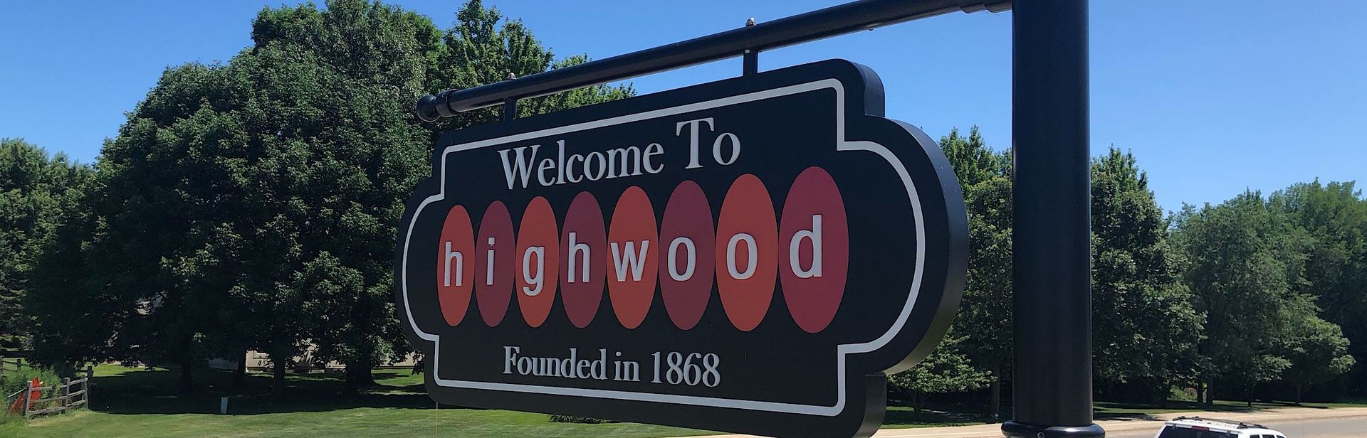 2944 Greenwood Avenue