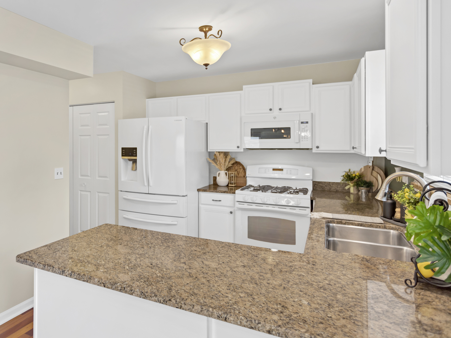 250 Ferryville Drive