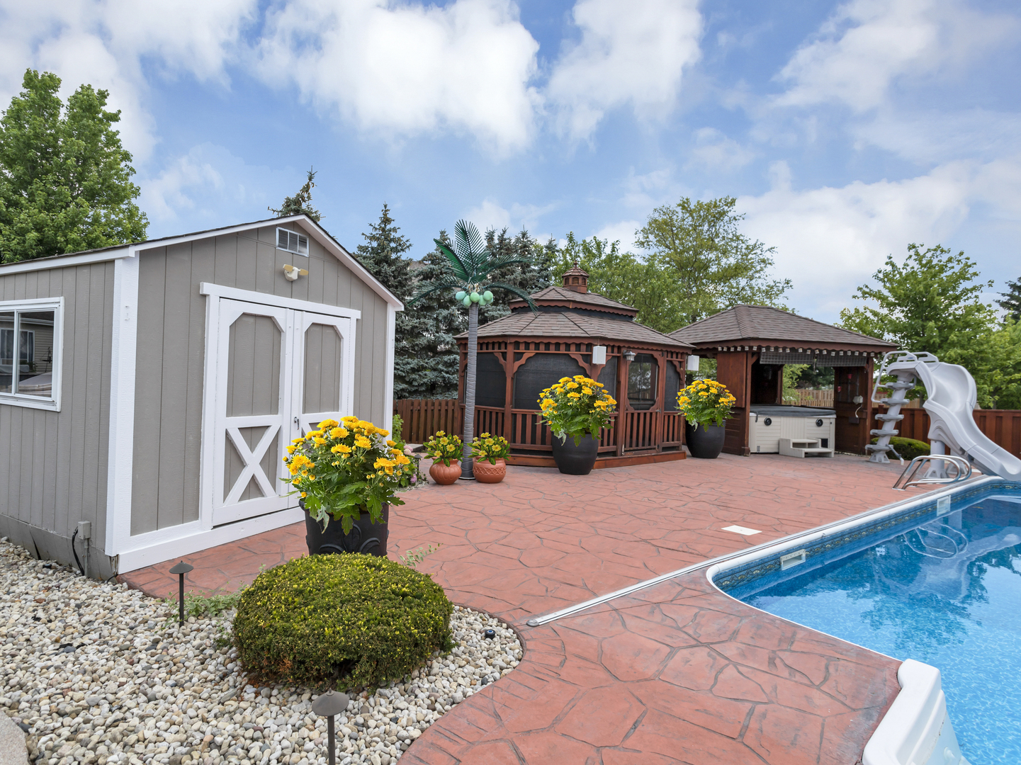 250 Ferryville Drive