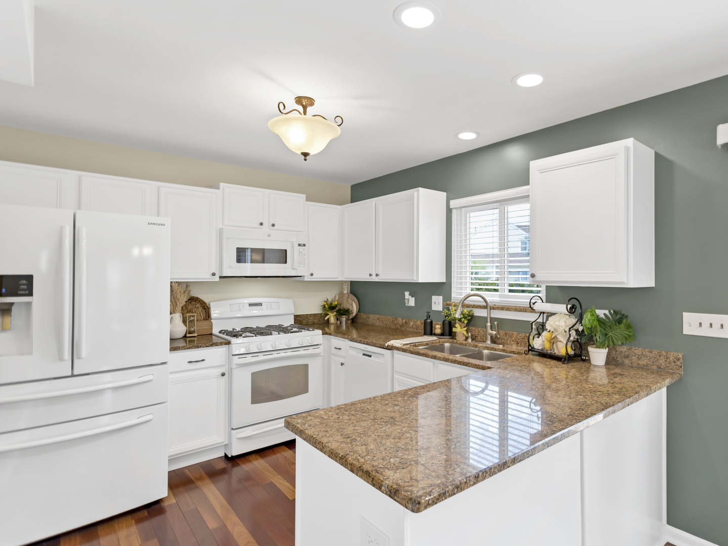 250 Ferryville Drive