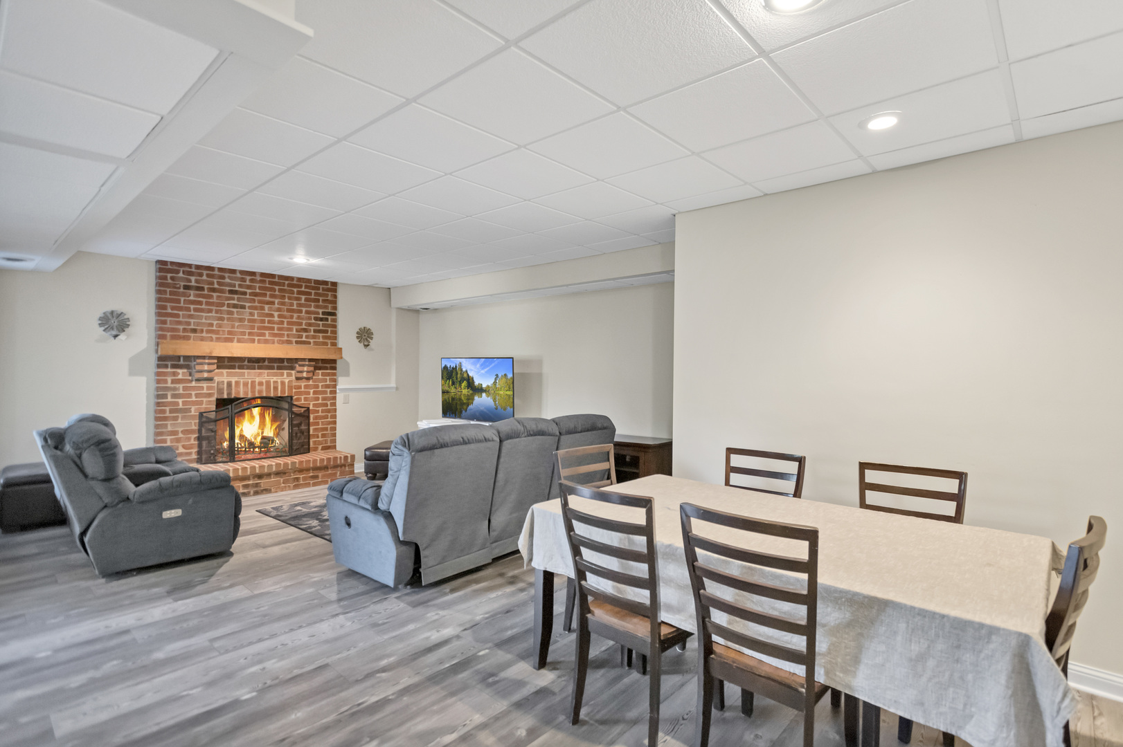 7N310 Ridge Line Road