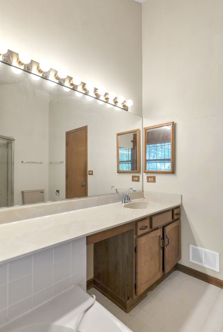 652 Morning Glory Lane