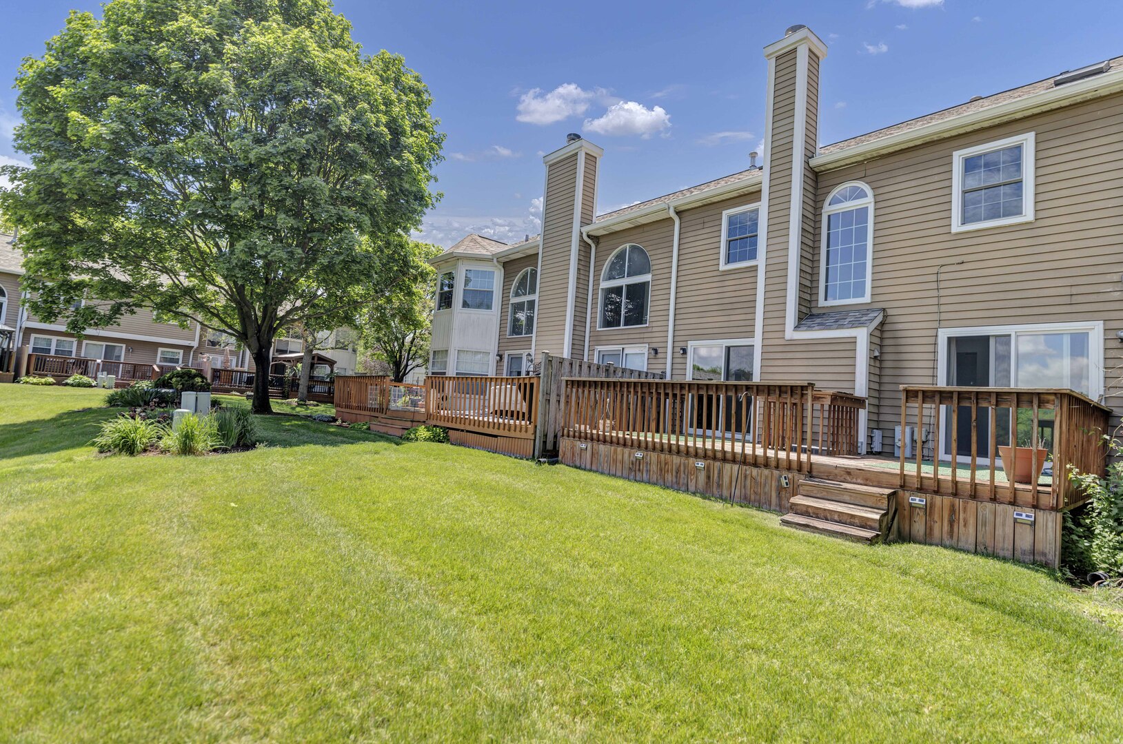 379 Ascot Lane