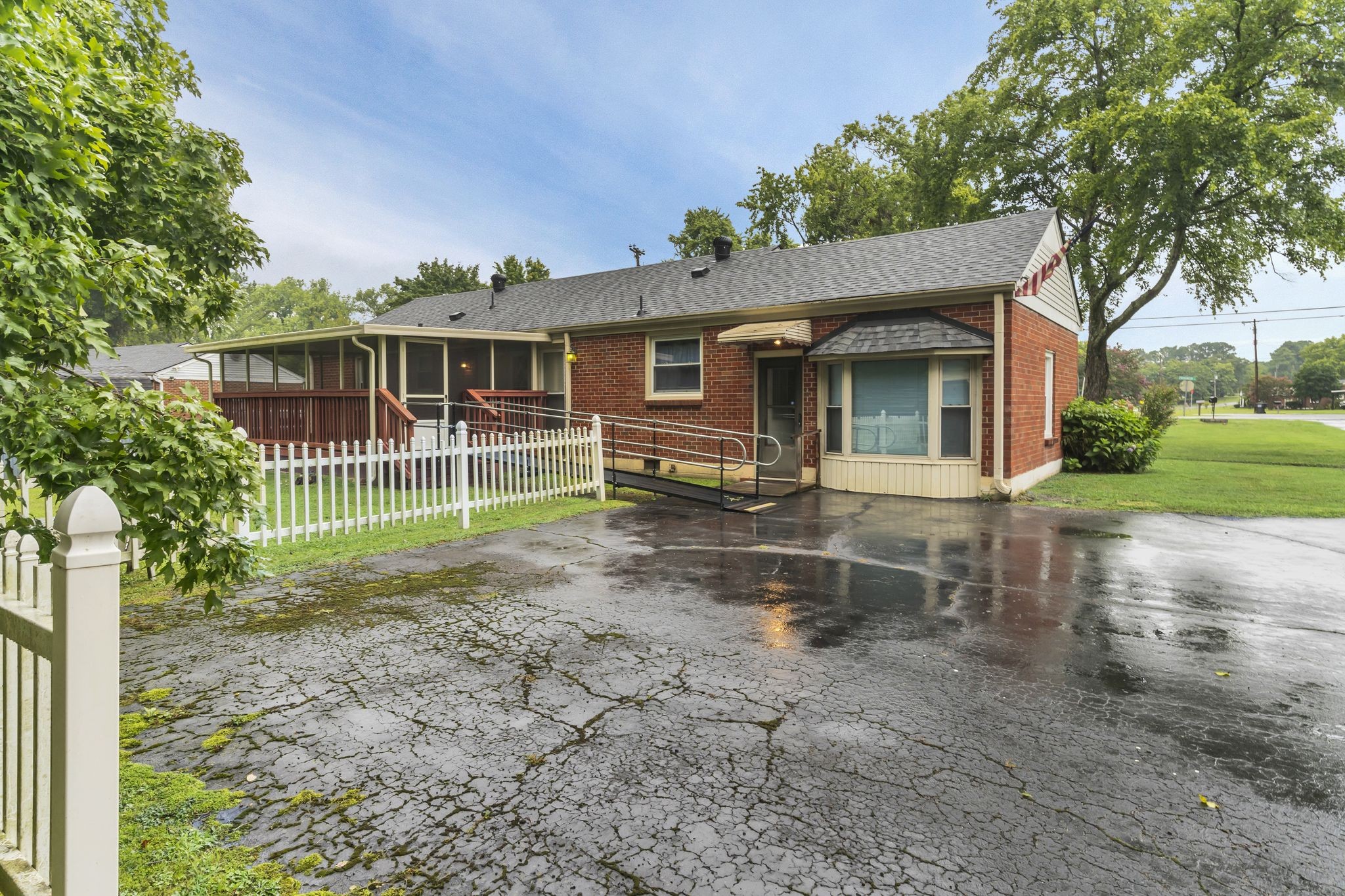 801 Evergreen Trl