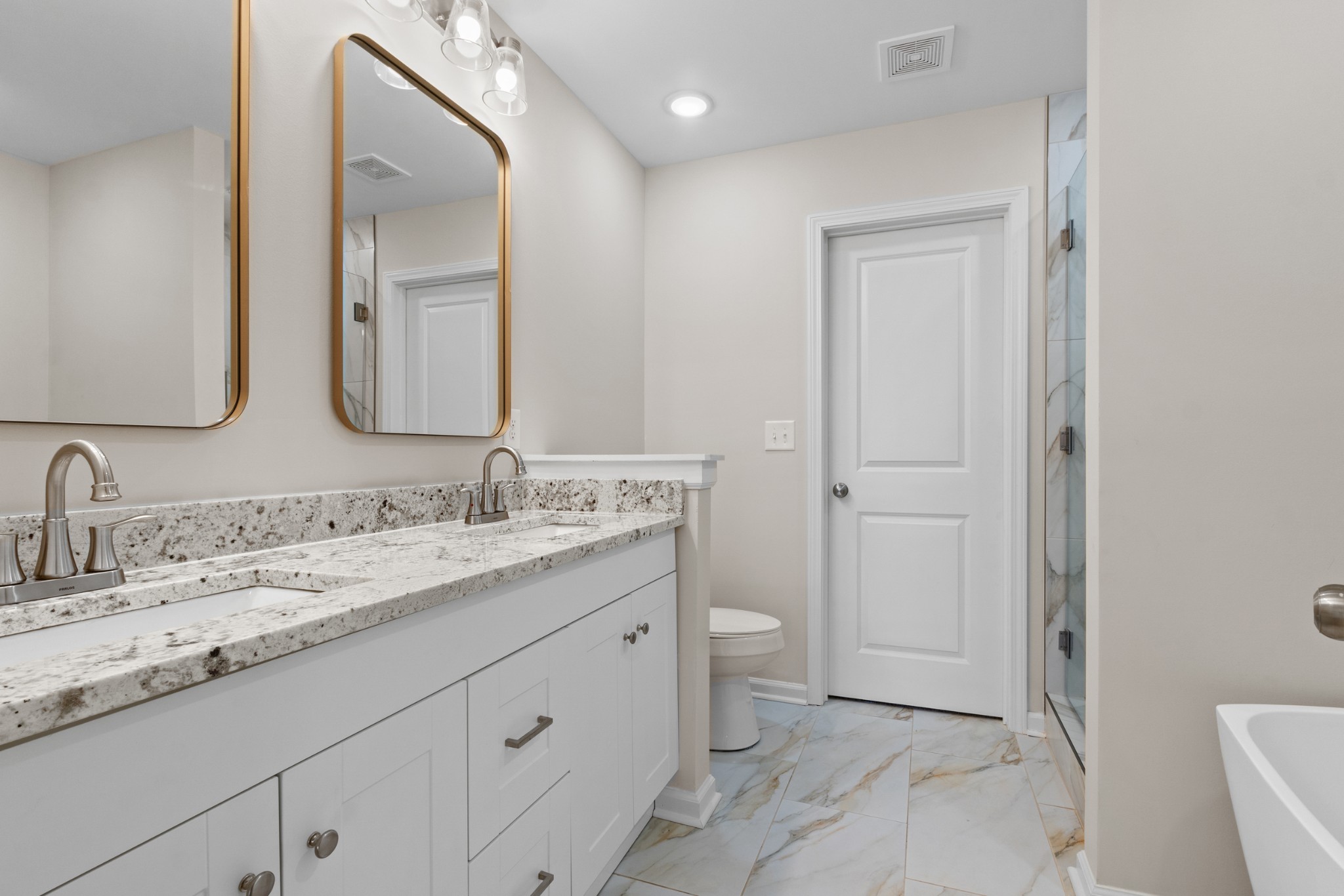 311 S Walnut St Unit: F