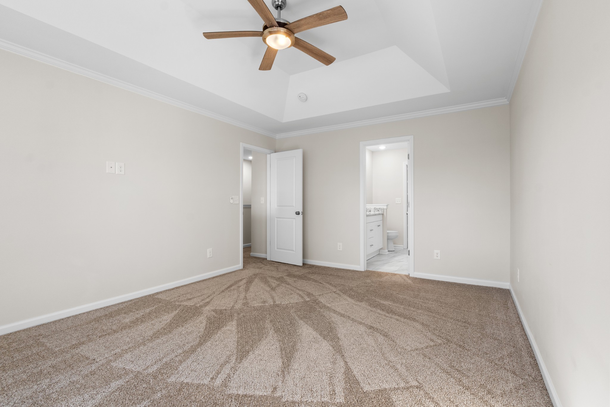 311 S Walnut St Unit: F