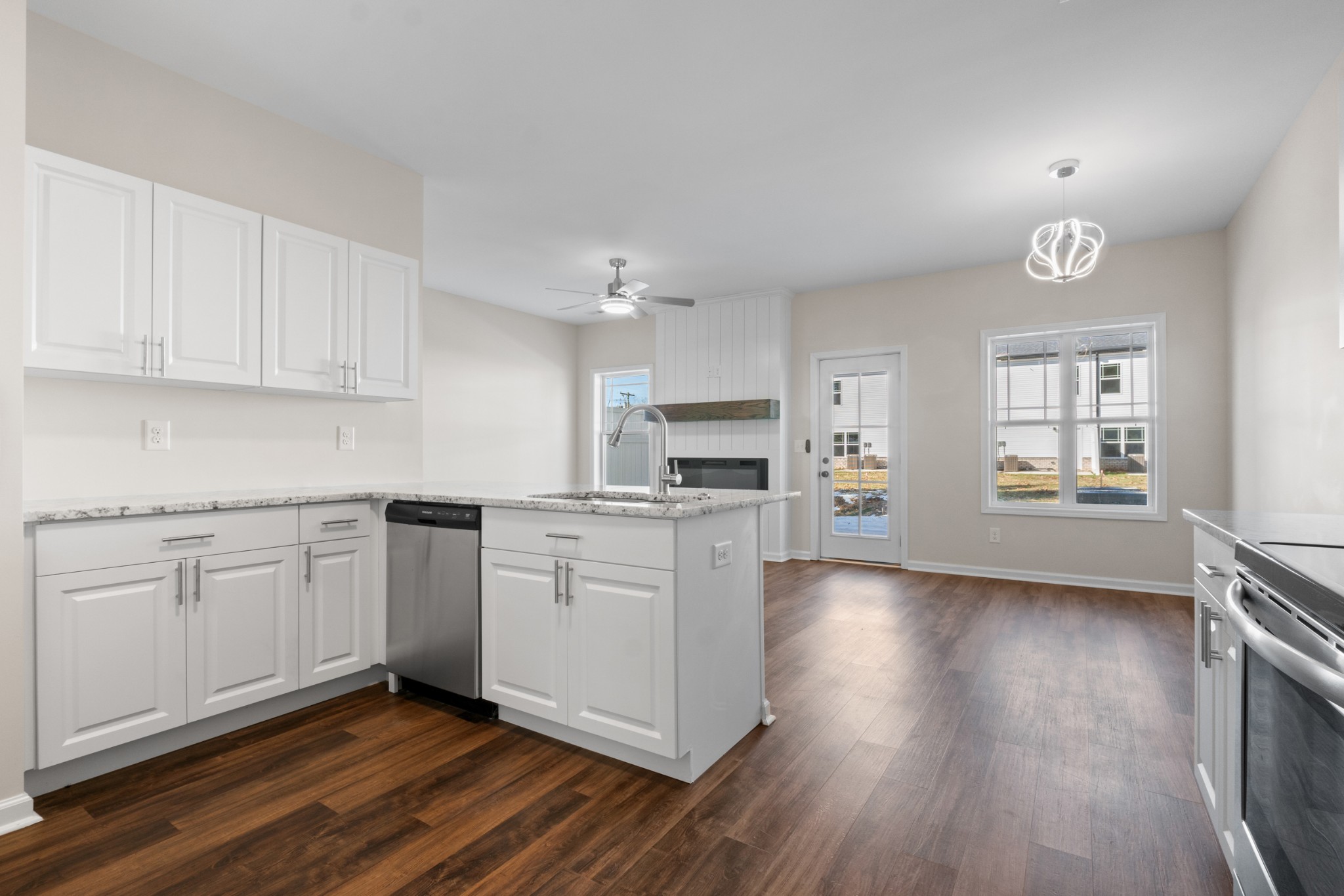 311 S Walnut St Unit: F