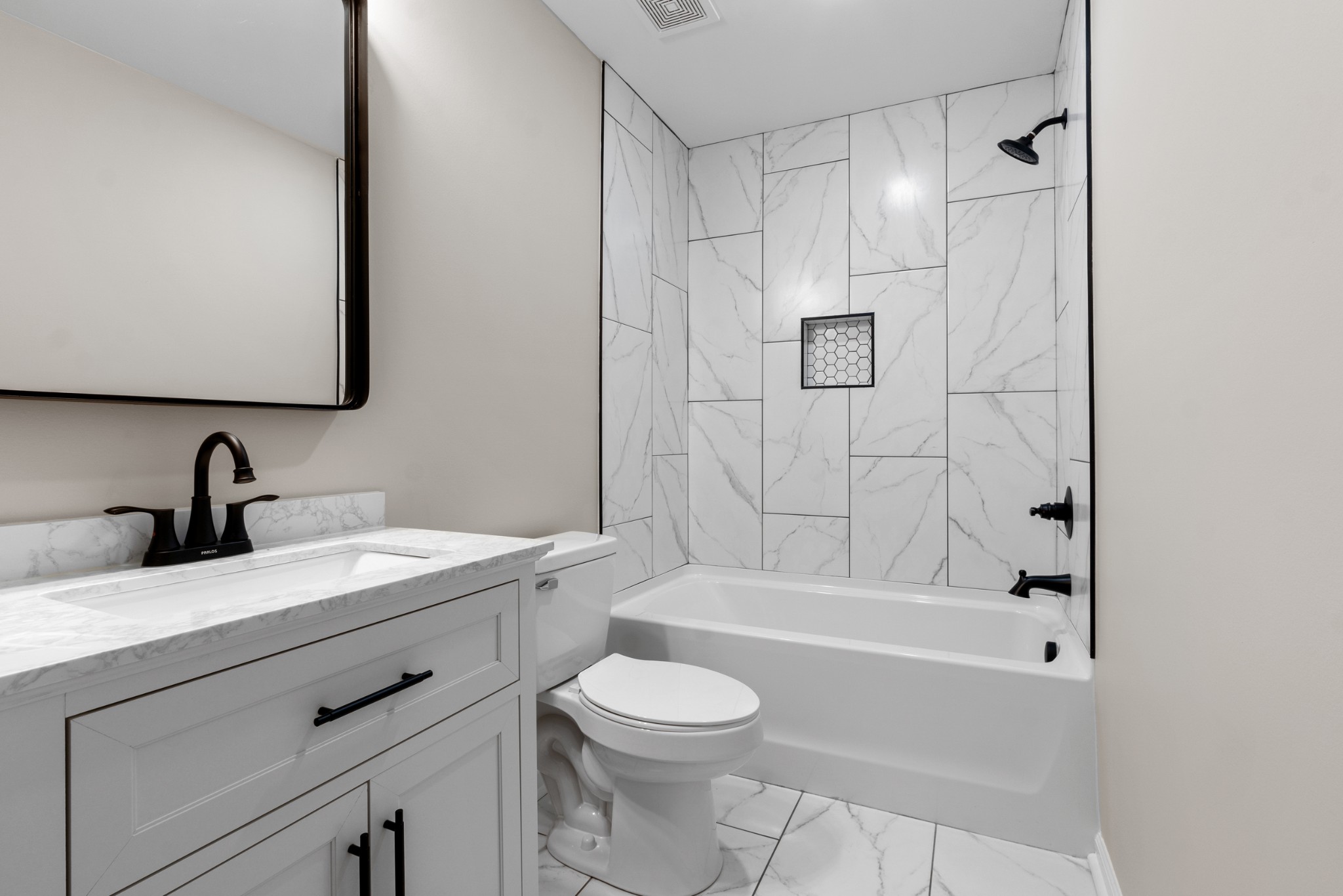 311 S Walnut St Unit: G