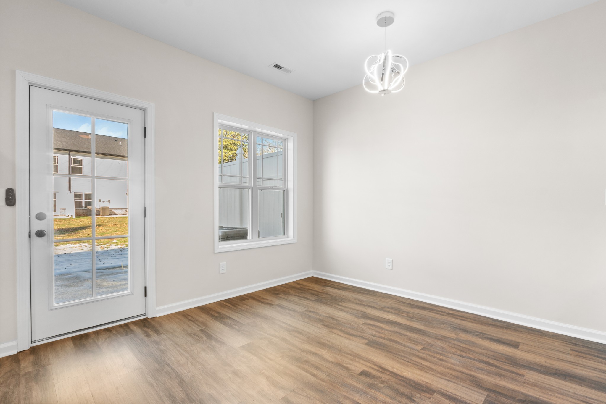 311 S Walnut St Unit: G