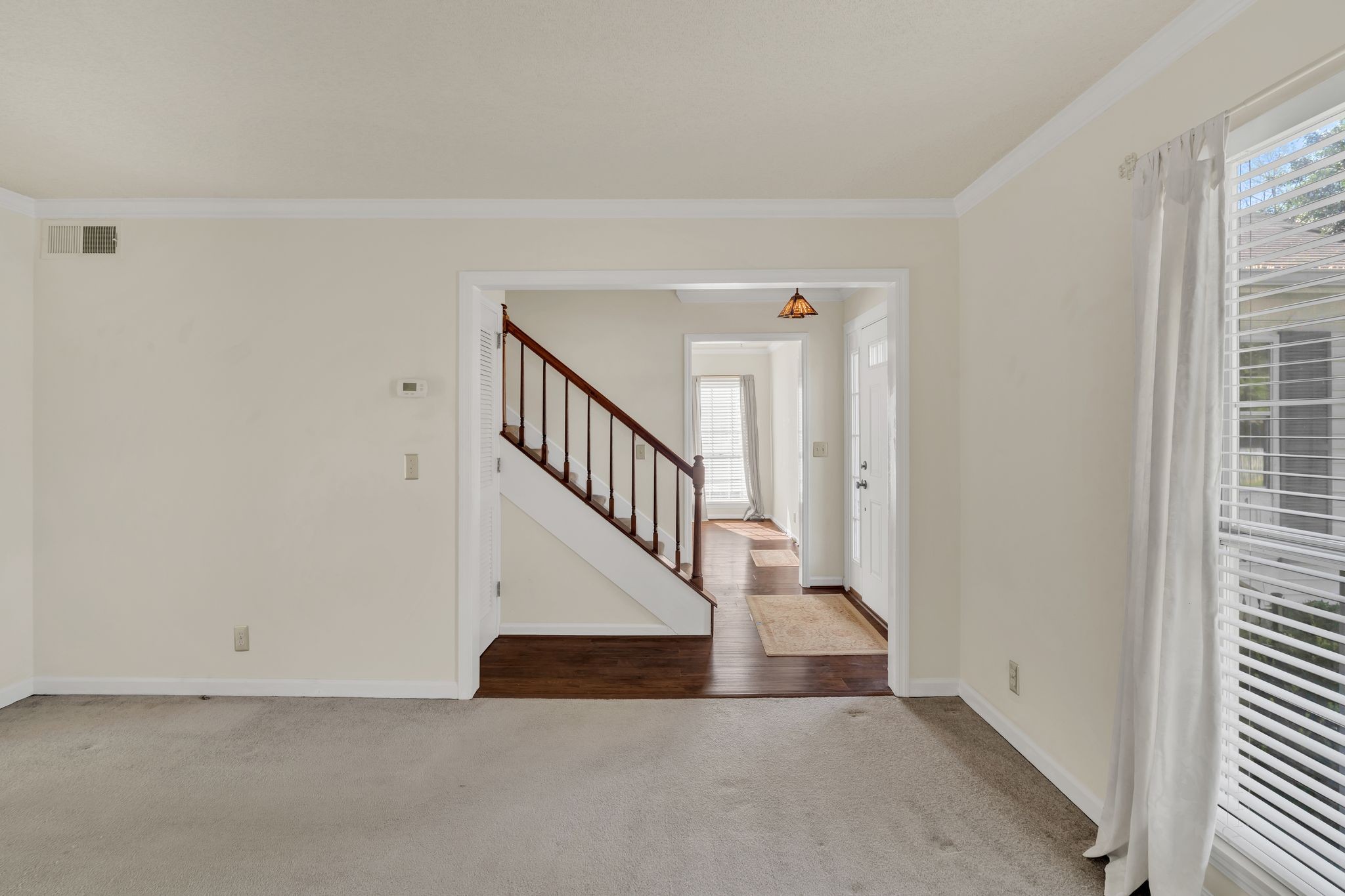 148 White Oak Way