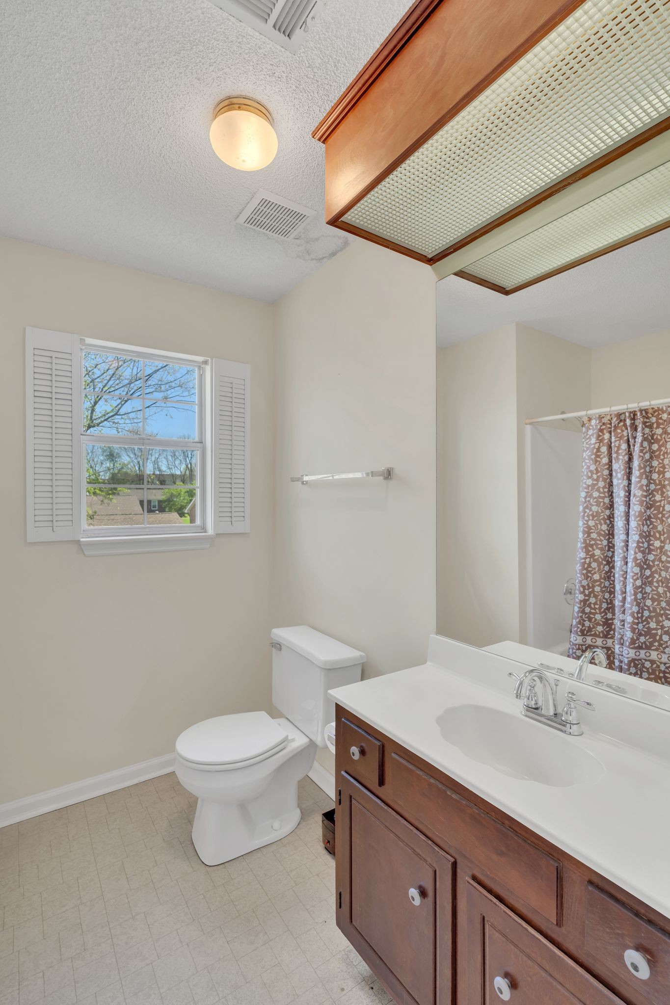 148 White Oak Way