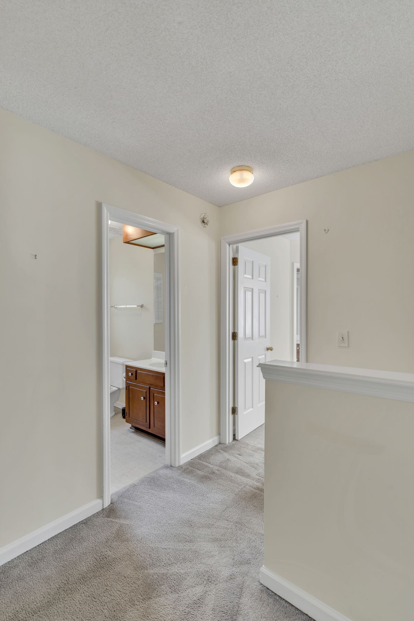 148 White Oak Way