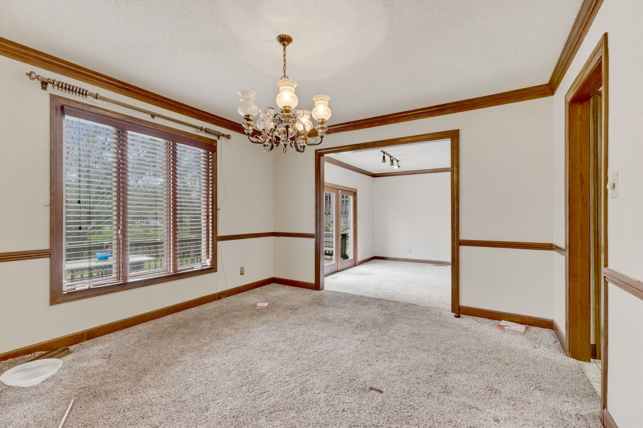 31 Colonial Cv