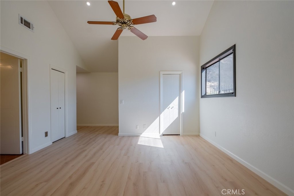 1774 Hillcrest Avenue