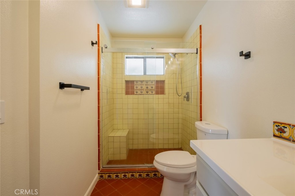 1774 Hillcrest Avenue