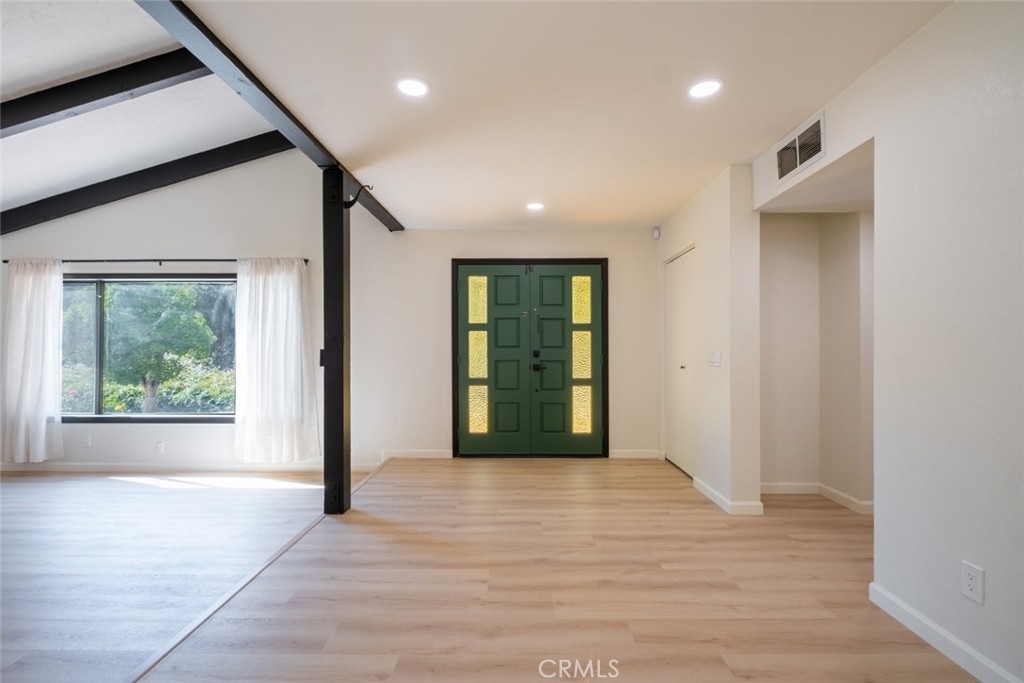 1774 Hillcrest Avenue