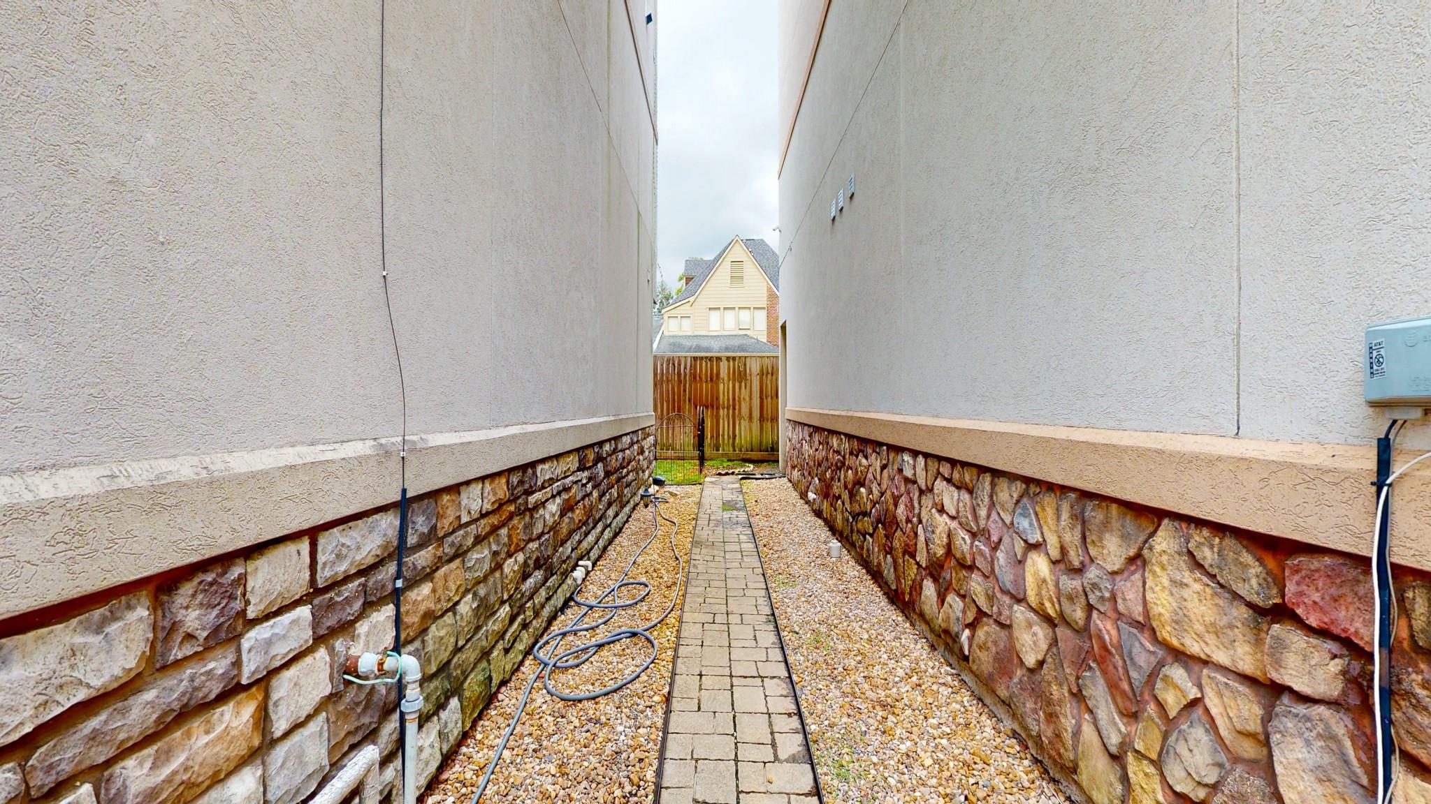 2540 Prospect Street # B