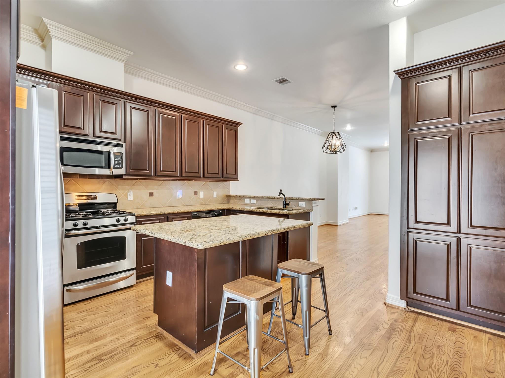 2540 Prospect Street # B