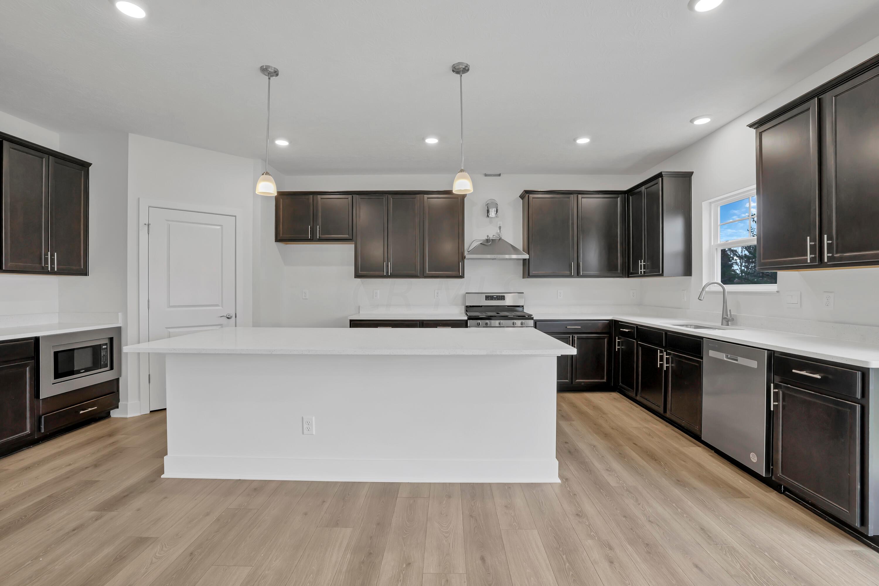 2569 Bellgrove Place