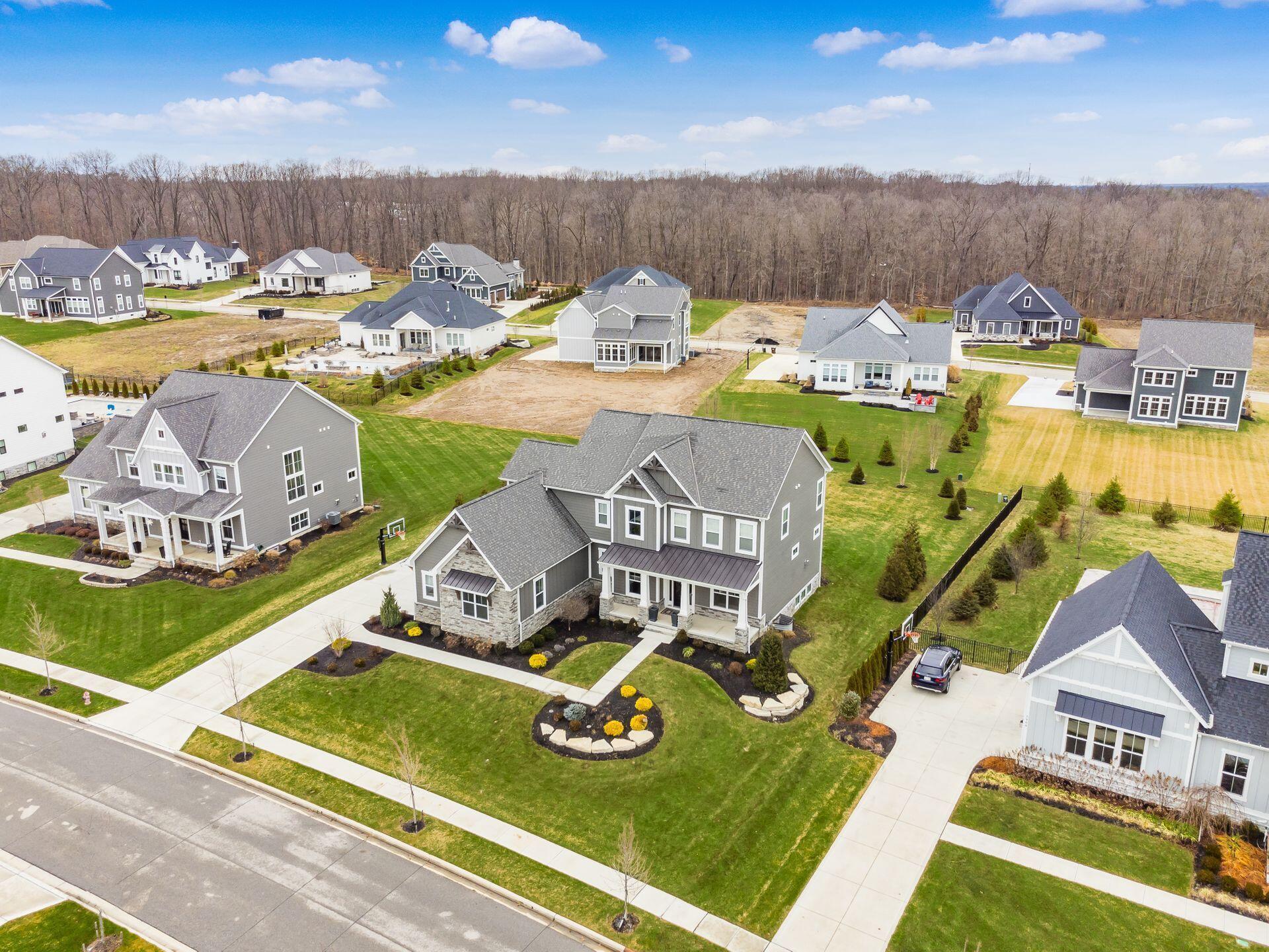 1924 Liberty Bluff Drive