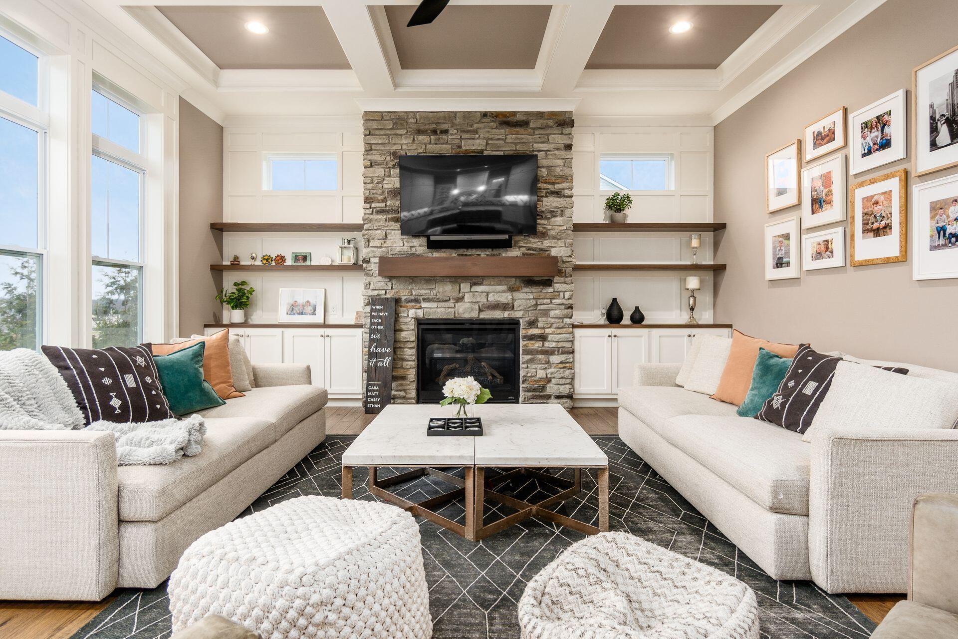 1924 Liberty Bluff Drive