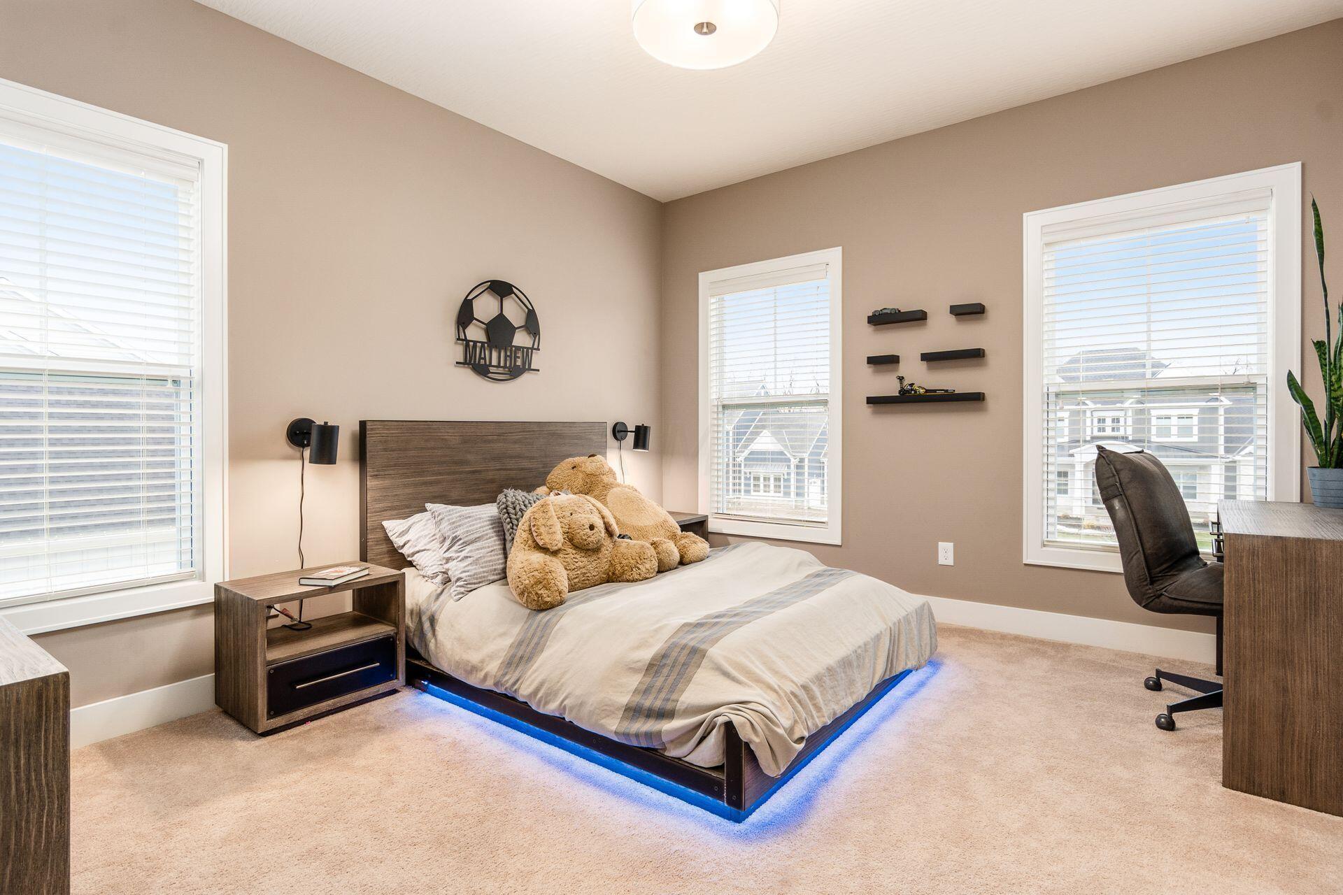 1924 Liberty Bluff Drive