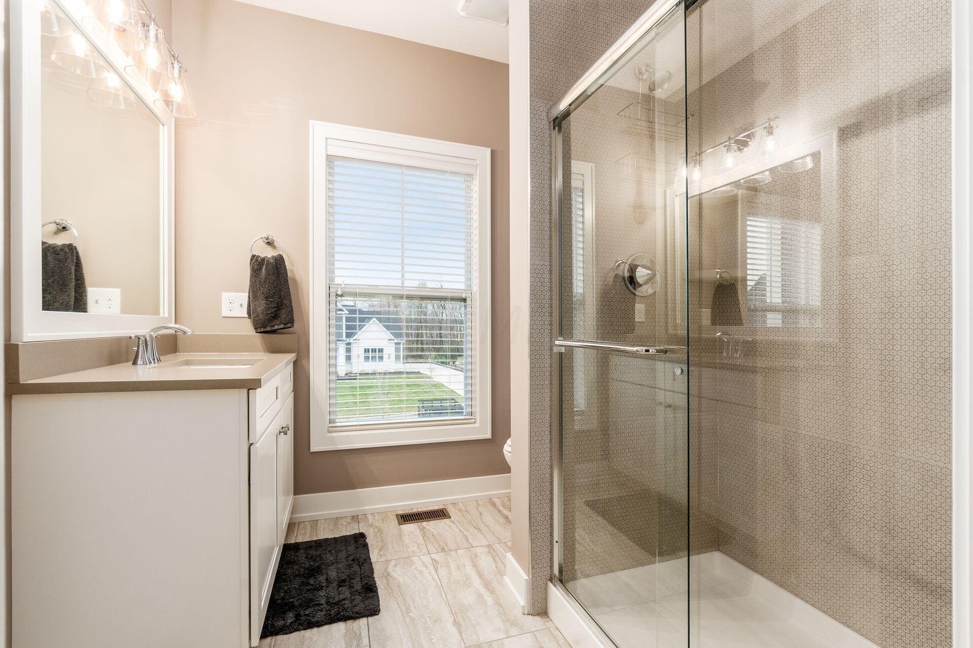 1924 Liberty Bluff Drive