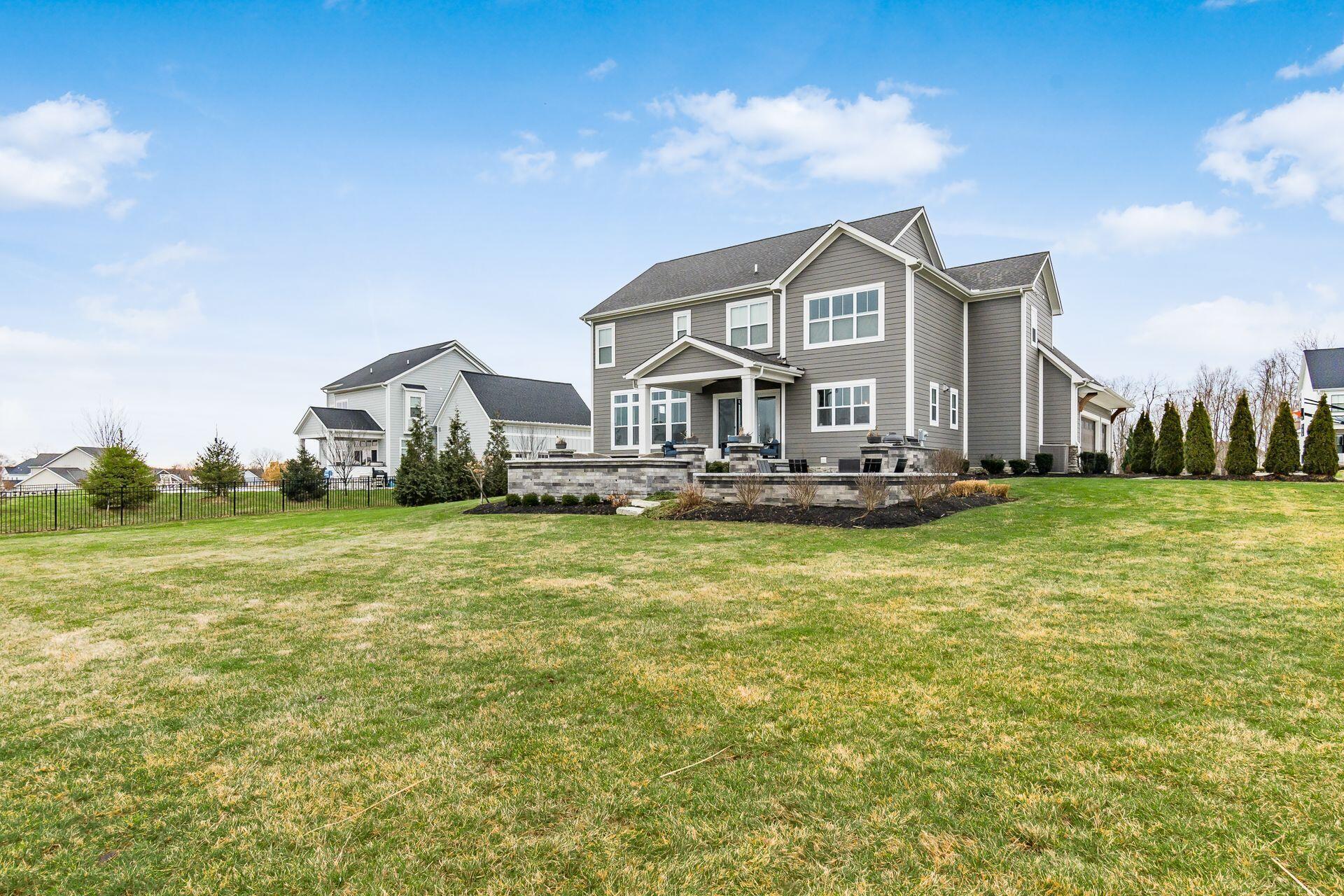 1924 Liberty Bluff Drive