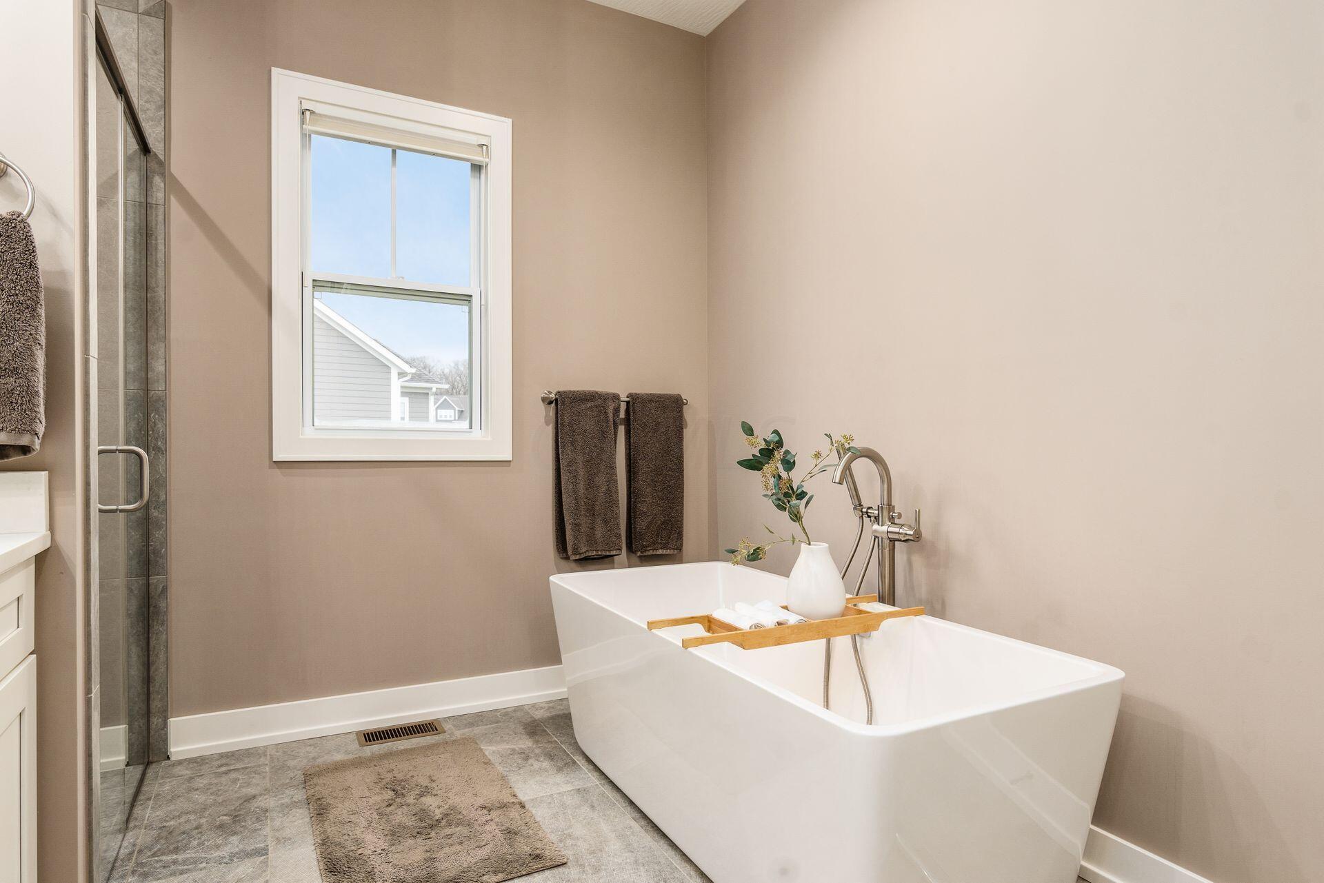 1924 Liberty Bluff Drive