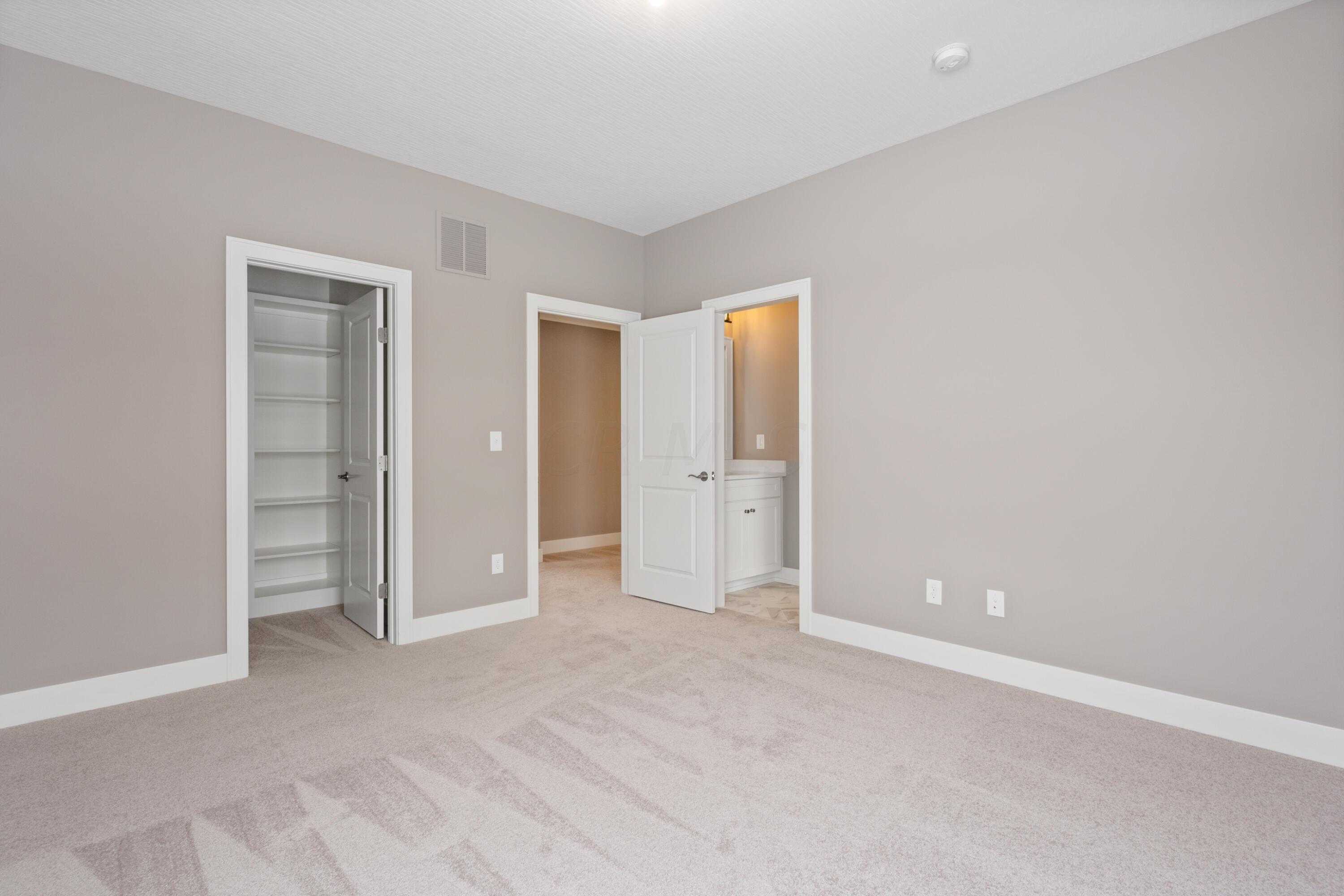 1924 Liberty Bluff Drive