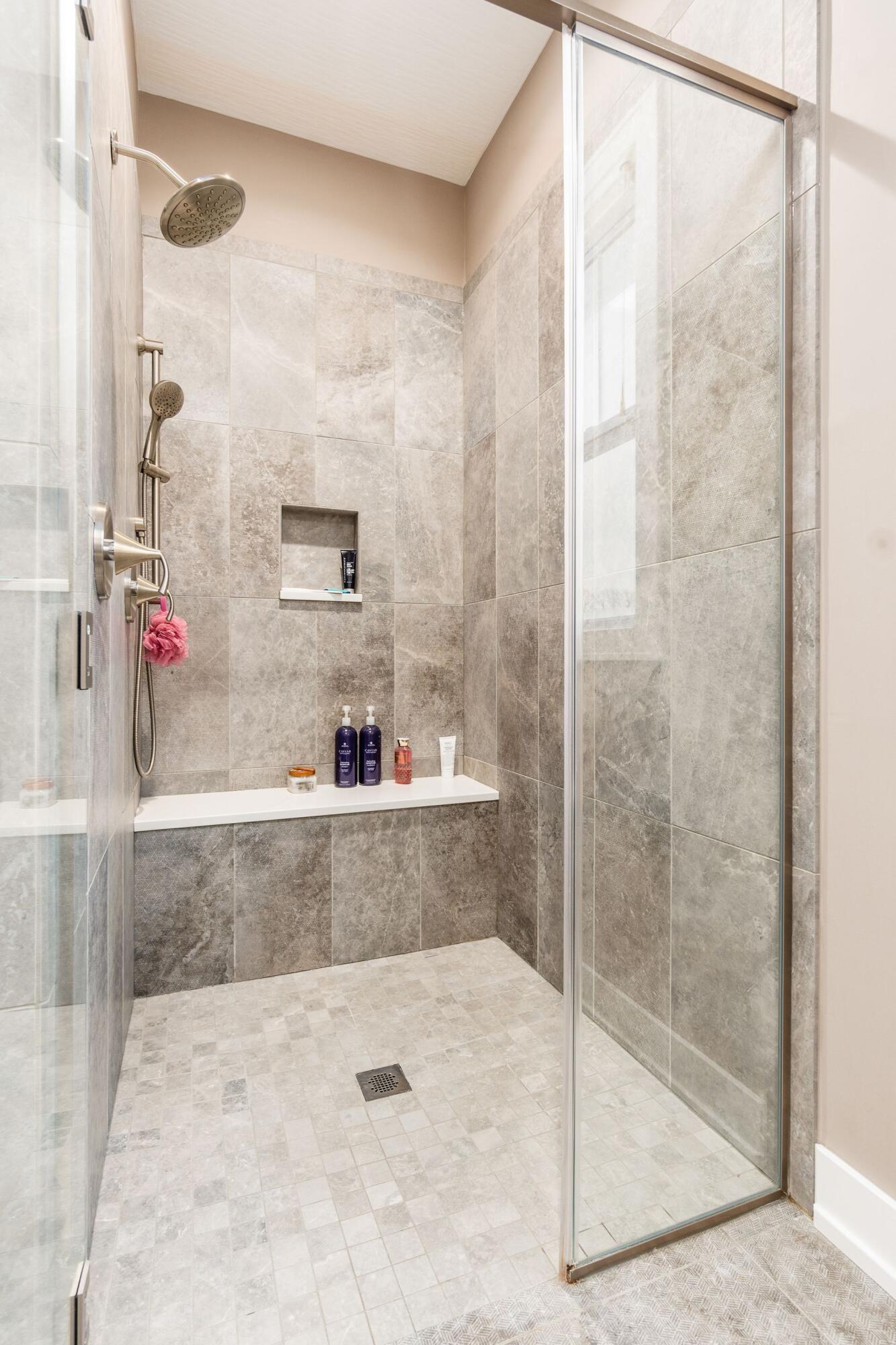 1924 Liberty Bluff Drive