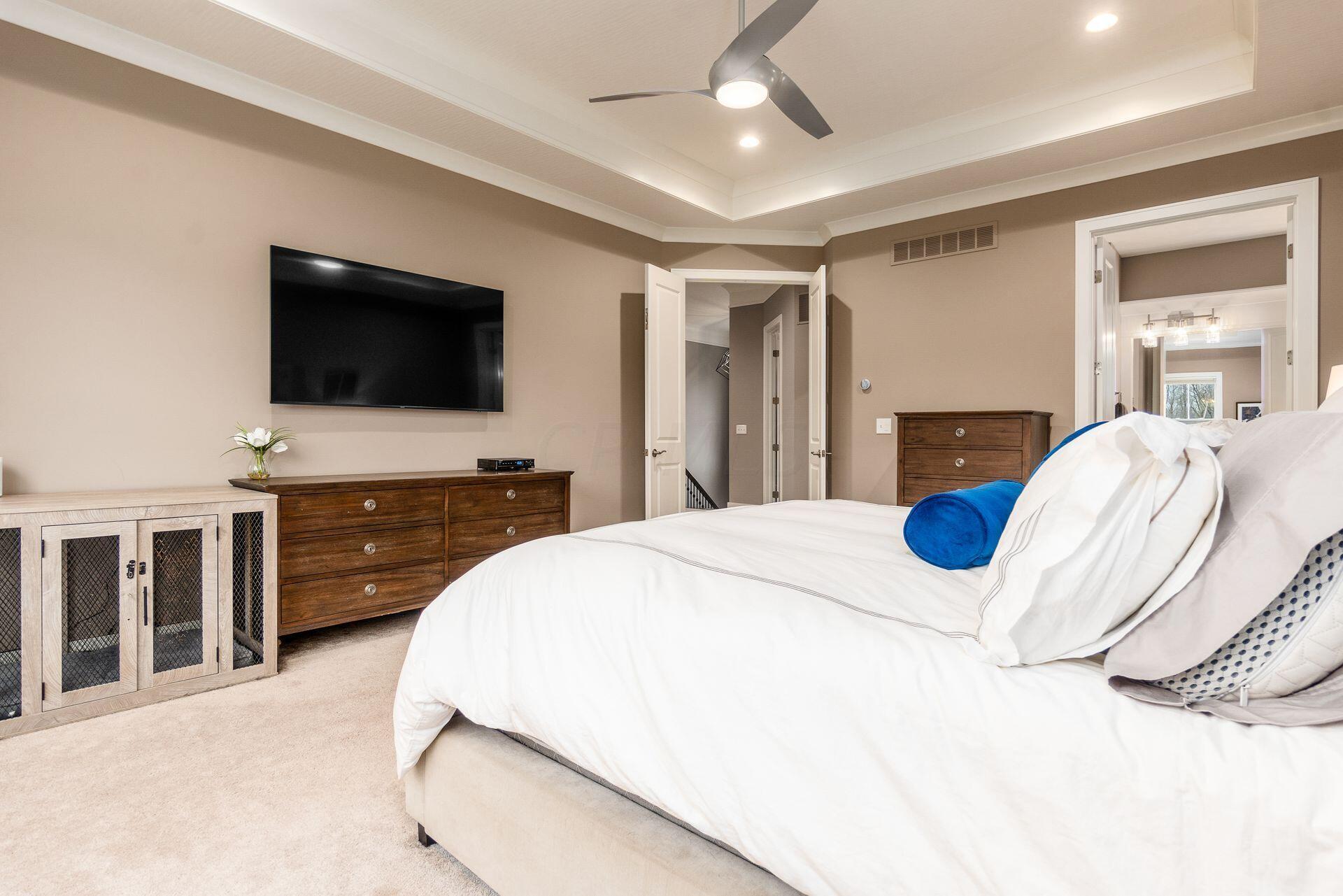 1924 Liberty Bluff Drive