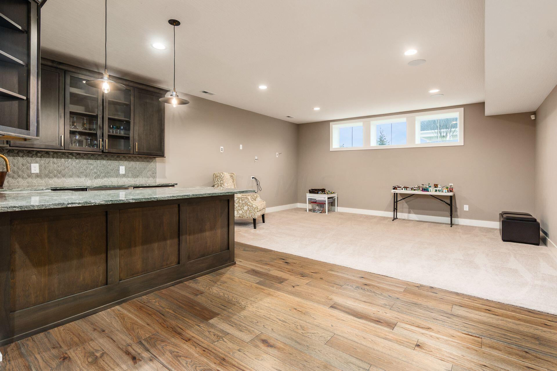 1924 Liberty Bluff Drive