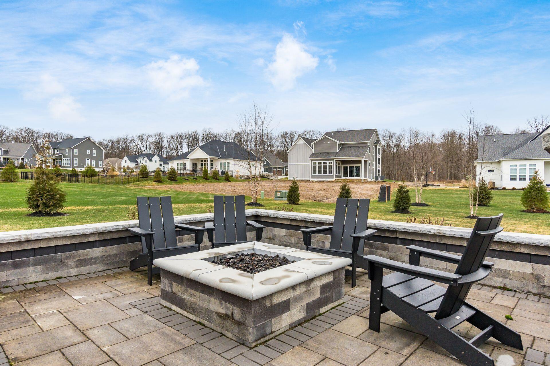 1924 Liberty Bluff Drive