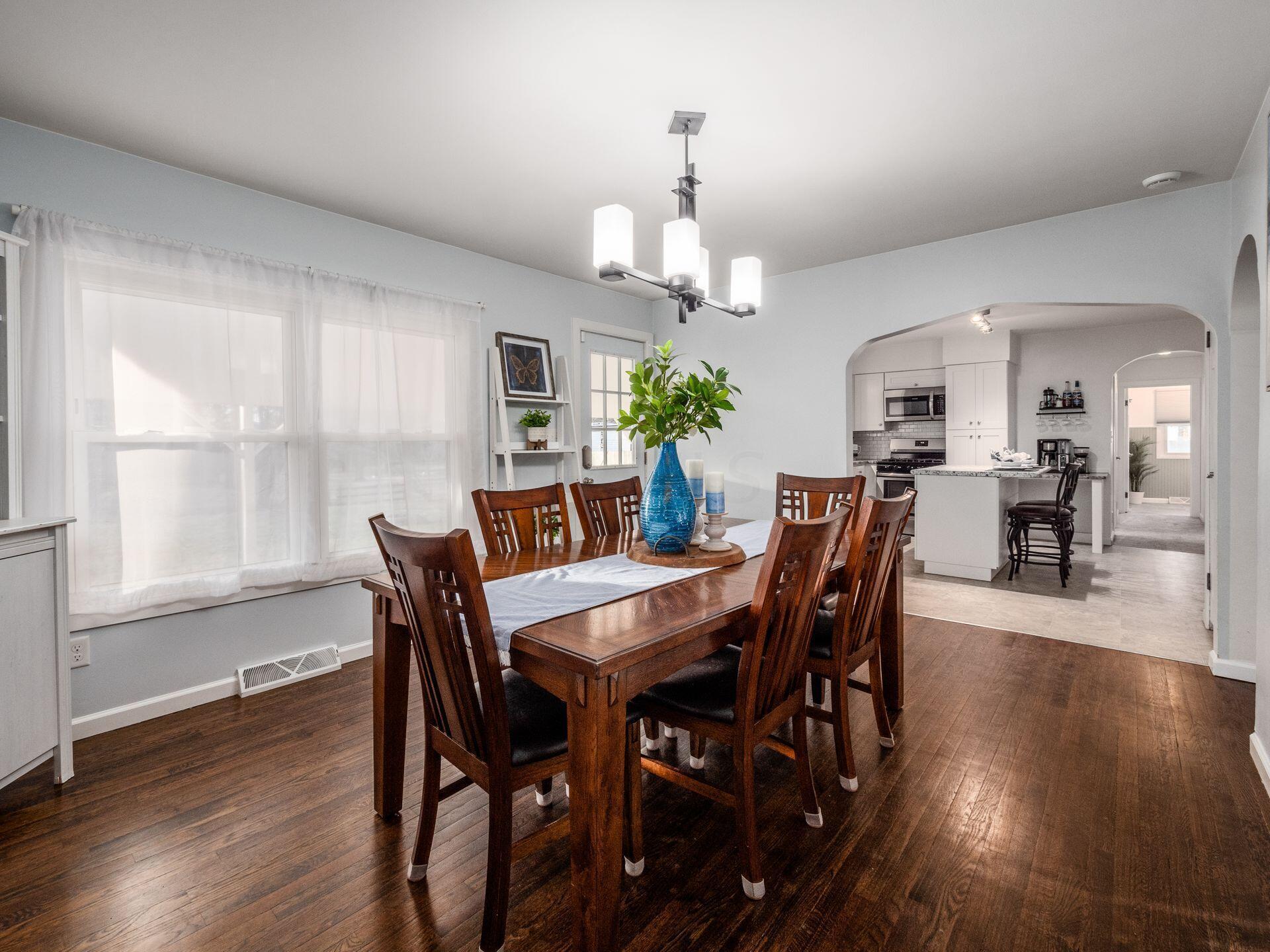 1047 Lancaster Avenue